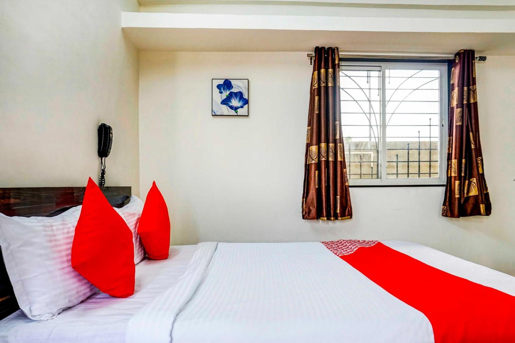 Hotel O Komfort Inn Pune Exterior photo