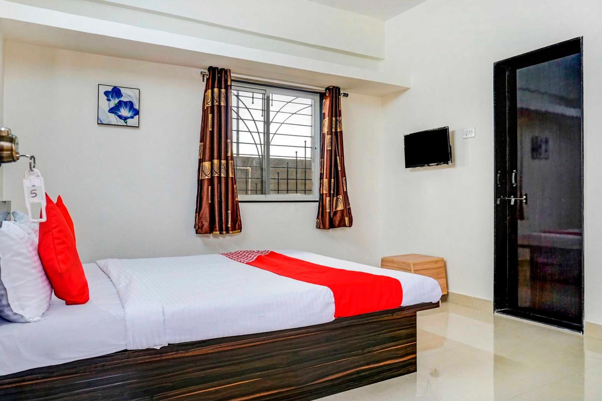 Hotel O Komfort Inn Pune Exterior photo